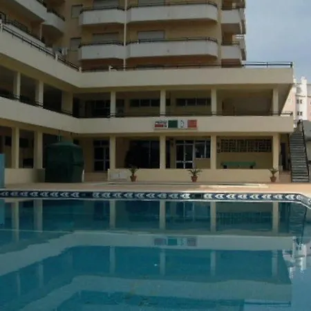 Da Rocha - 1bdr - 2 Pools - At 100m Casa vacanze