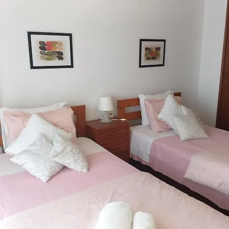Holiday home Da Rocha - 1bdr - 2 Pools - At 300m Portimao