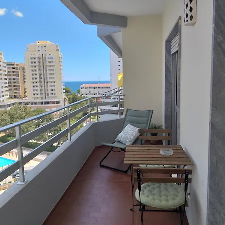 Da Rocha - 1bdr - 2 Pools - At 300m