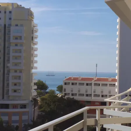 Da Rocha - 1bdr - 2 Pools - At 100m *