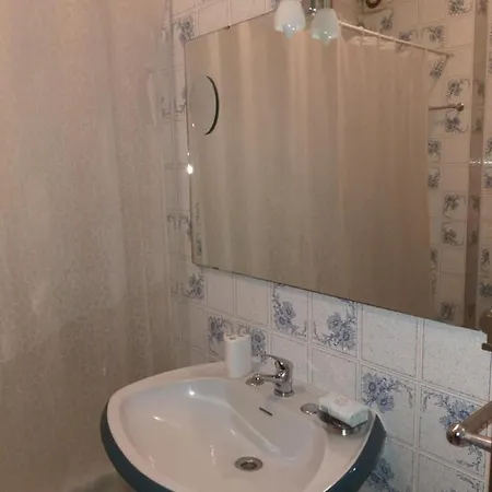 Da Rocha - 1bdr - 2 Pools - At 100m *
